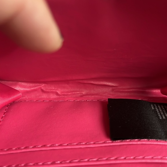 Badgley Mischka zip around wallet - Picture 9 of 11